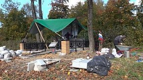 Памятник погибшим воинам вблизи Кострово обновится