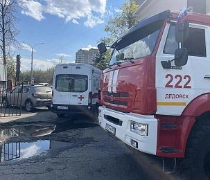 Пенсионерка упала без сознания возле пожарной части в Дедовске
