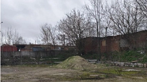 Заброшенный склад выставлен на торги в ЭХ Большевик
