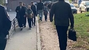 Тротуар у Лицея: теснота на пути к знаниям