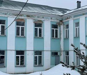 В посёлке станции Манихино обрушились деревянные перекрытия в школе