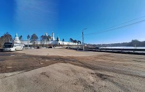 Чиновники обсудили целесообразность обустройства парковки у Ново-Иерусалимского монастыря