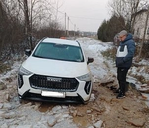 Бездорожье в многодетном массиве Дуплёво продолжает создавать проблемы жителям 
