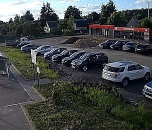 Очередной шиномонтаж вырос на месте снесённого самостроя в Высоково