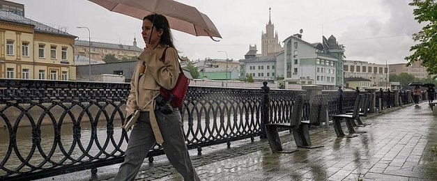 Синоптики предупредили о сильных ливнях в ближайшие часы