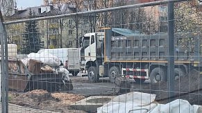 Непрерывный процесс строительства продолжается на площади Революции