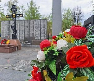 Вечный огонь зажгли в Глебовском