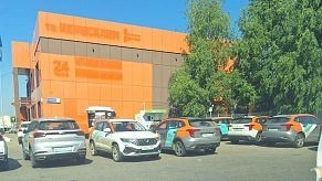 Каршеринговые автомобили в городе создают проблему с парковками