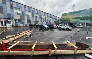Парковка на территории ТЦ «Бриз» станет платной