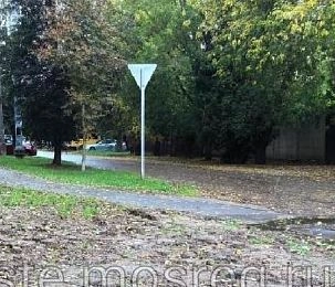 Дедовчане просят восстановить тротуар на улице Вокзальной