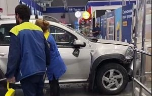 Наезд на магазин: прокуратура начала проверку инцидента