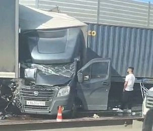 На ЦКАДе под Истрой выстроилась пробка