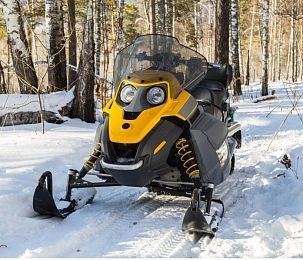 «Истина» передаёт имущество округу: снегоход, утюг для лыж и не только