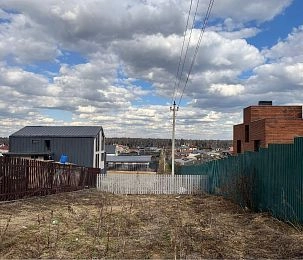 Заборы ограничили жителям Куртниково доступ к реке 