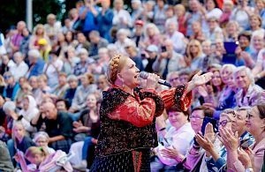 Концерт народной артистки России Людмилы Николаевой и ансамбля «Русская душа» 