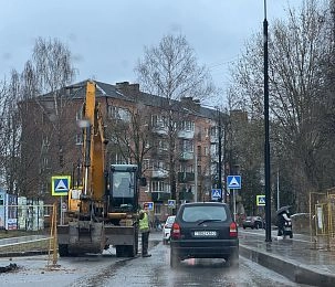 Дорожное движение возле стадиона в Дедовске затруднено 