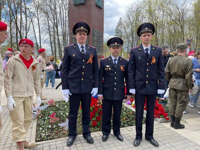 Полицейские г. о. Истра и Общественный совет ОМВД приняли участие в праздновании 77 годовщины Великой Победы
