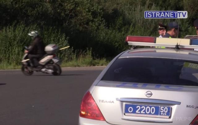 В Новосёлово 15-летний мотоциклист наехал на автомобиль